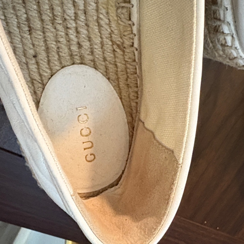 Gucci Women's Beige Espadrille Flats ( worn twice) - Picture 3 of 7